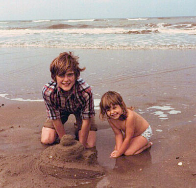 Gregory & Polly, Scheveningen, The Netherlands, 1981